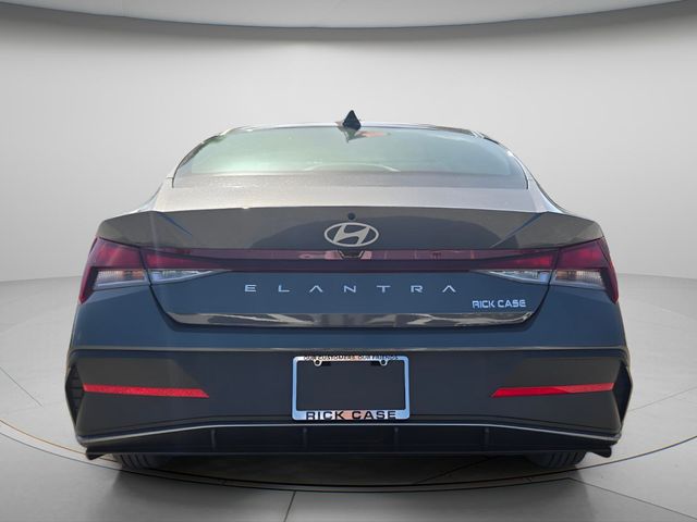 2026 Hyundai Elantra - $21,659