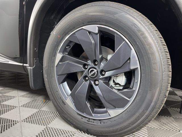 2025 Super Black Nissan Rogue SV FWD SUV