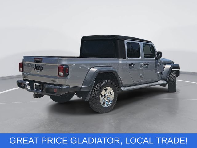 Used 2020 Silver Jeep Sport image 3