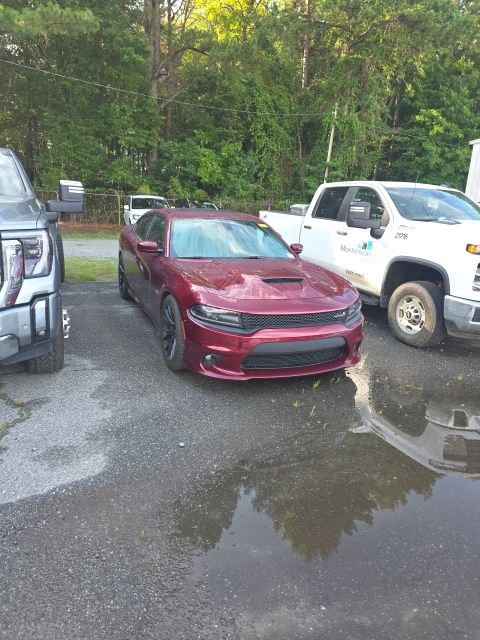 Used 2017 Red Dodge R/T Scat Pack image 2