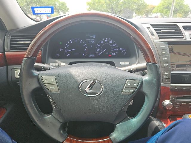 Thumbnail: 2012 Lexus LS - 2