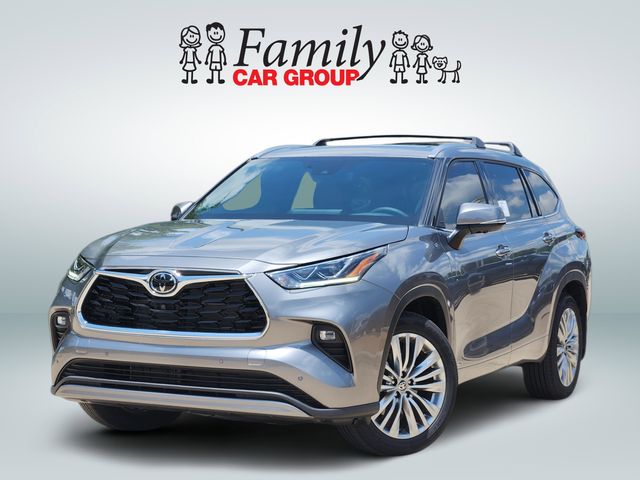 Heavy Metal 2026 Toyota Highlander Hybrid Platinum AWD SUV / Crossover All-Wheel Drive Continuously Variable Transmission