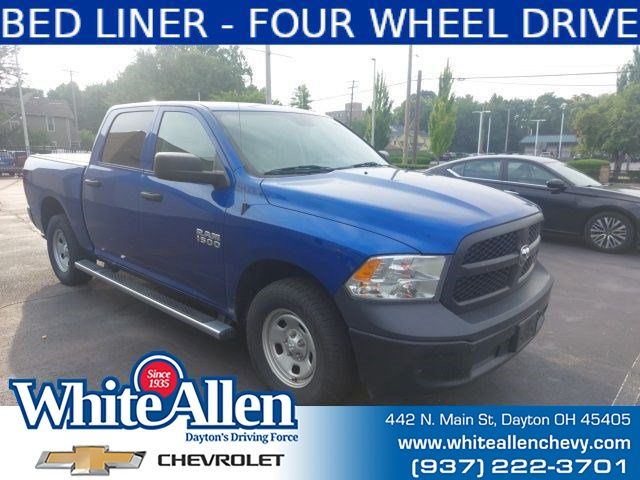 Blue Streak Pearlcoat 2018 RAM 1500 Pickup Truck Four-Wheel Drive 8-Speed Automatic