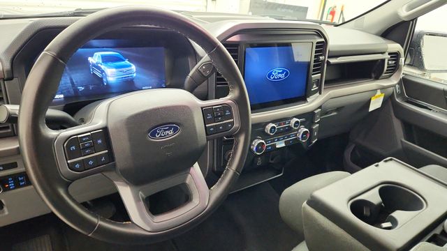 2025 Ford F-150 XLT - 11