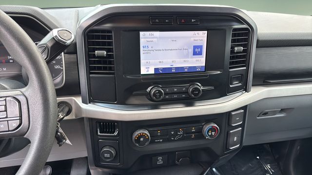Used 2023 Silver Ford XLT image 25