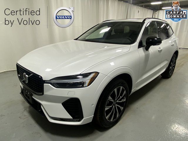 Crystal White Metallic 2025 Volvo XC60 B5 Plus Dark Theme AWD SUV / Crossover All-Wheel Drive Automatic