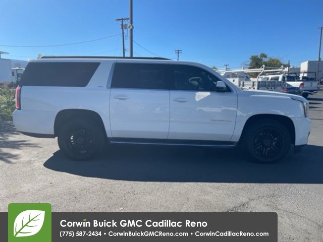 2016 GMC Yukon XL SLT 32