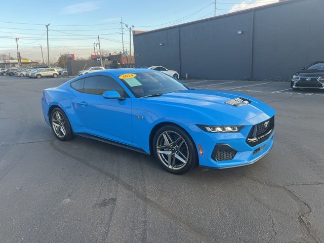 2024 Ford Mustang GT Premium Fastback RWD