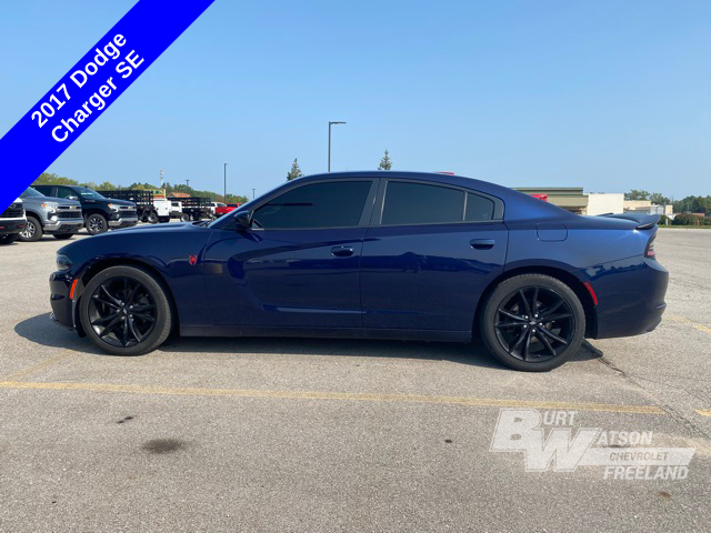 2017 Dodge Charger SE 2