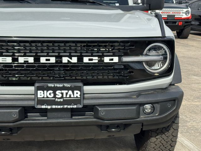 New 2026 White Ford Outer Banks image 4