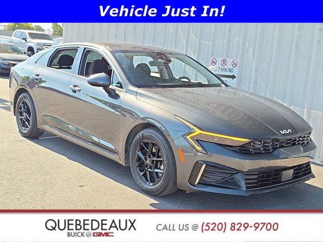 Gray 2025 Kia K5 Sedan Front-Wheel Drive 8-Speed Automatic