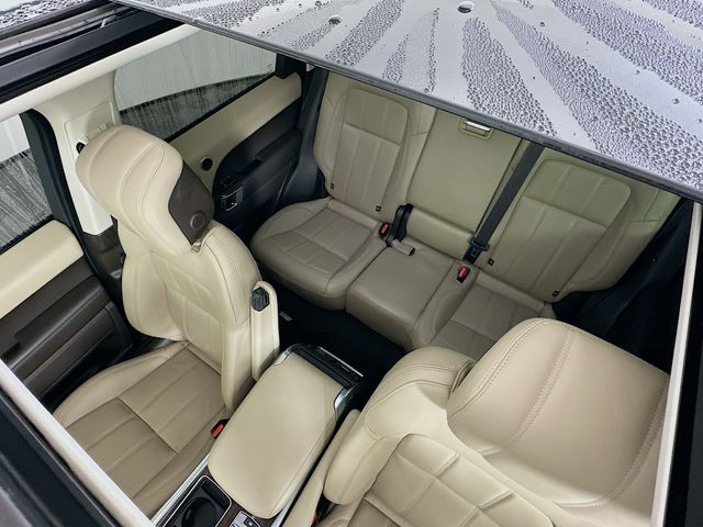 Thumbnail: 2020 Land Rover Range Rover Sport - 23