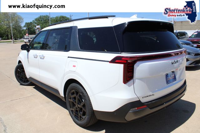 New 2026 Kia Carnival MPV Van