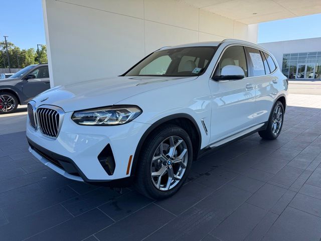 2023 BMW X3 sDrive30i's photo