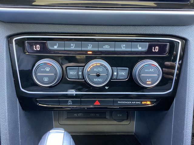 Used Car 2023 Volkswagen Atlas  3.6l V6 Sel Premium R-line For Sale Under $35,000 In San Antonio, Texas