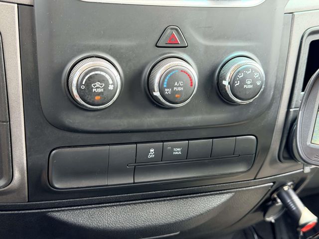 Used 2014 White Ram Tradesman image 18