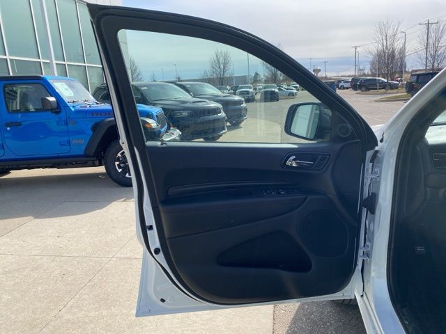 2026 Dodge Durango GT Plus - White Knuckle Clearcoat exterior view 9