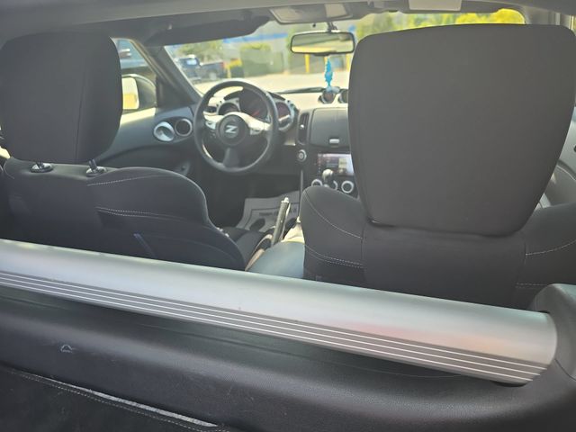 Used 2020 White Nissan Base image 12