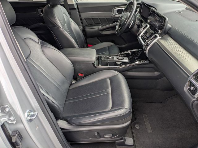 Used 2022 Kia Sorento Plug-in Hybrid SX 4D Sport Utility
