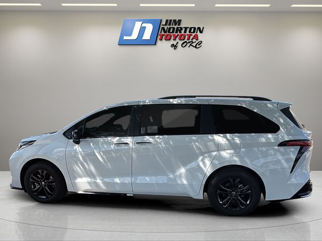 New 2026 Toyota Sienna Van