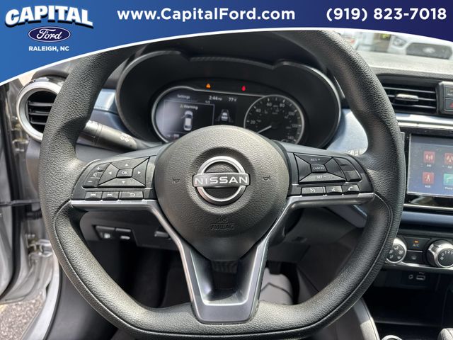 Used 2025 Silver Nissan 1.6 SV image 23