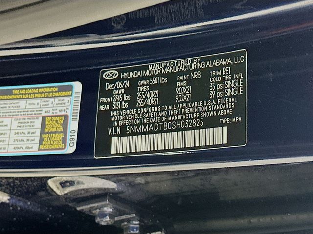 Thumbnail: 2025 Genesis GV70 - 24