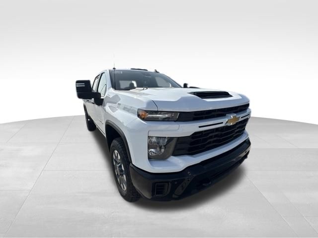 2026 Chevrolet Silverado 2500HD Custom