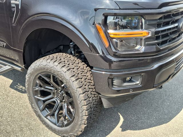 New 2026 Black Ford XLT image 9