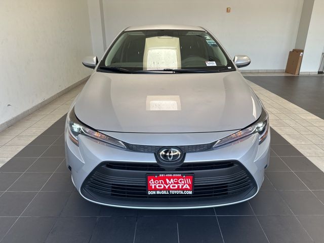 2024 Toyota Corolla LE Silver at Traditions Chevrolet