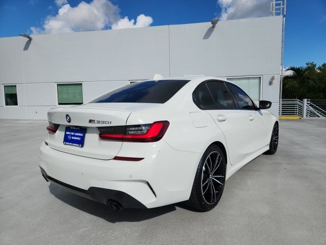 2022 BMW 3 Series 330i 9