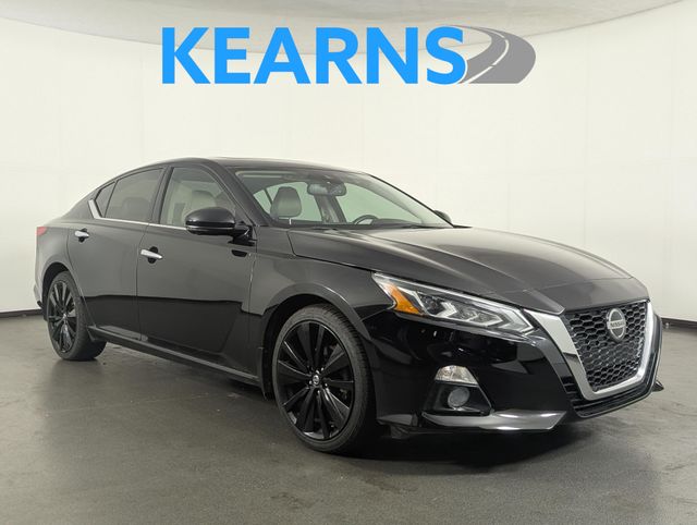 Black 2019 Nissan Altima Sedan All-Wheel Drive Continuously Variable Transmission