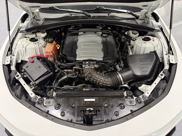 Used 2022 White Chevrolet SS image 9