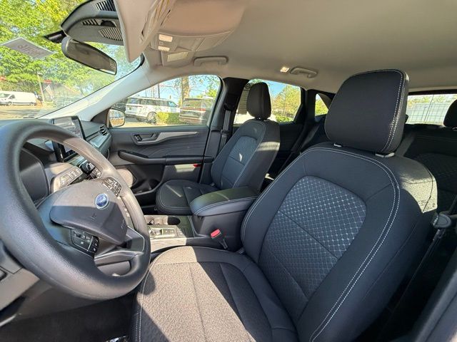 2025 Ford Escape Active photo