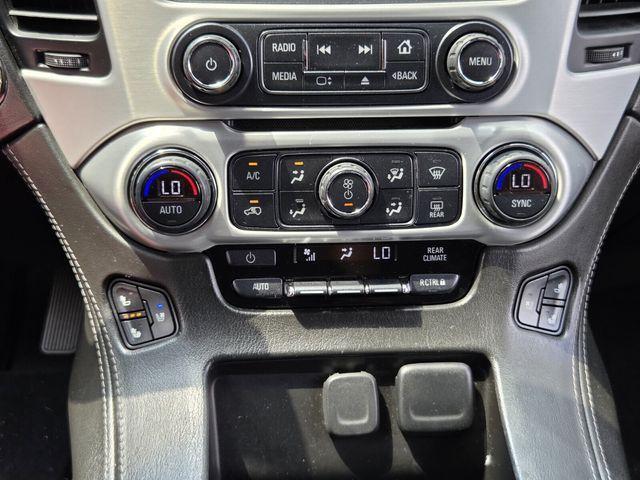 Used 2020 Black GMC SLT image 22