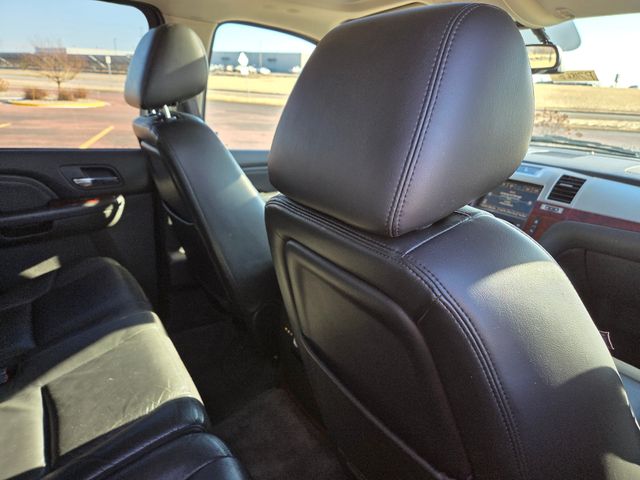 2010 Cadillac Escalade ESV Luxury