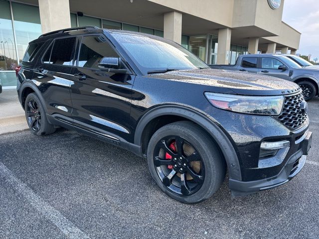 2020 Ford Explorer ST 3