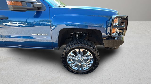 Used 2019 Blue Chevrolet Work Truck image 36