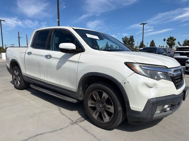 White 2018 Honda Ridgeline Pickup Truck All-Wheel Drive 6-Speed Automatic