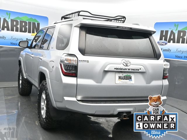 2017 Toyota 4Runner SR5 photo