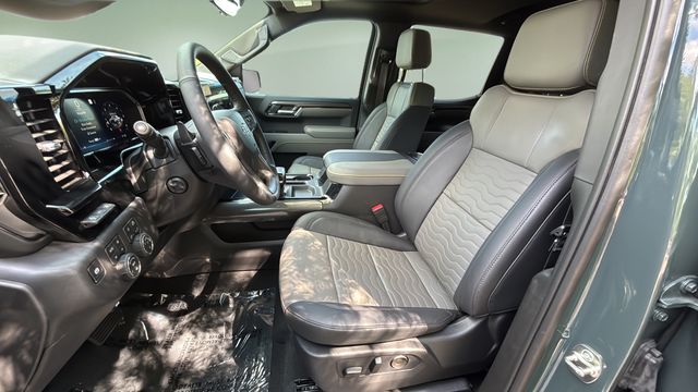 Used 2026 Gray Chevrolet ZR2 image 19