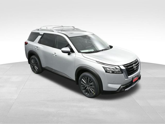 2025 Nissan Pathfinder SL 33