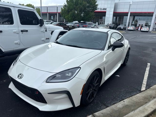 2025 Toyota GR86