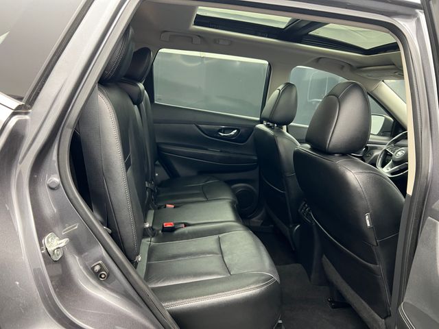 2017 Gun Metallic Nissan Rogue SL FWD SUV