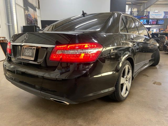 2011 Mercedes-Benz E 350 thumbnail 9