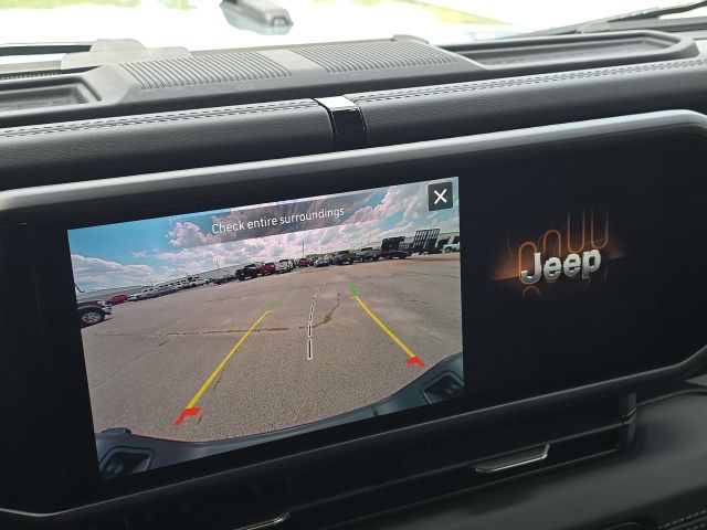 2025 Jeep Gladiator High Tide:168891A