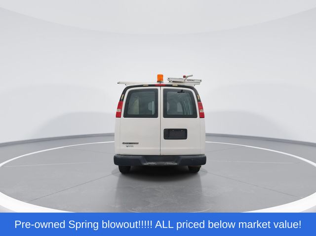 Used 2016 White Chevrolet Work Van image 7