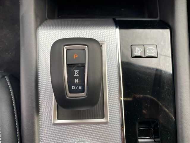 MitsubishiOutlander PHEV28