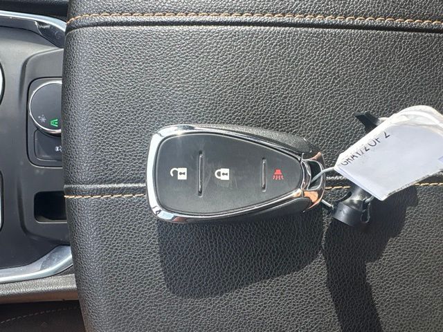 Used 2020 Chevrolet Traverse SUV