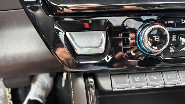 Used 2025 Red GMC AT4X image 23