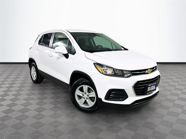 Summit White 2020 Chevrolet Trax LS AWD SUV / Crossover All-Wheel Drive 6-Speed Automatic